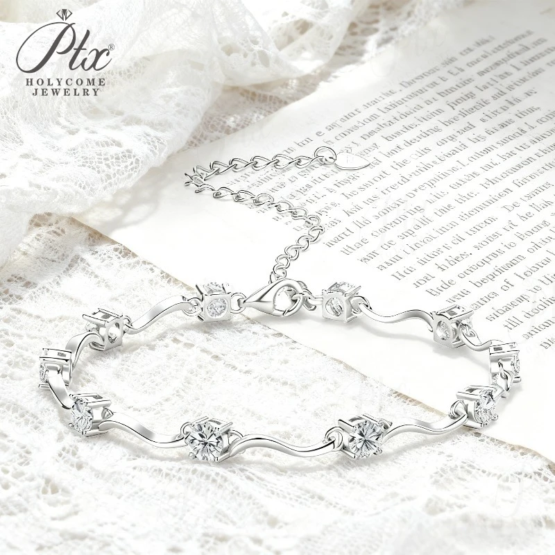 

Women’s Moissanite Wave-Link Bracelet Adjustable Length Stylish Everyday Jewelry Bright Shine Modern Minimal Accessory