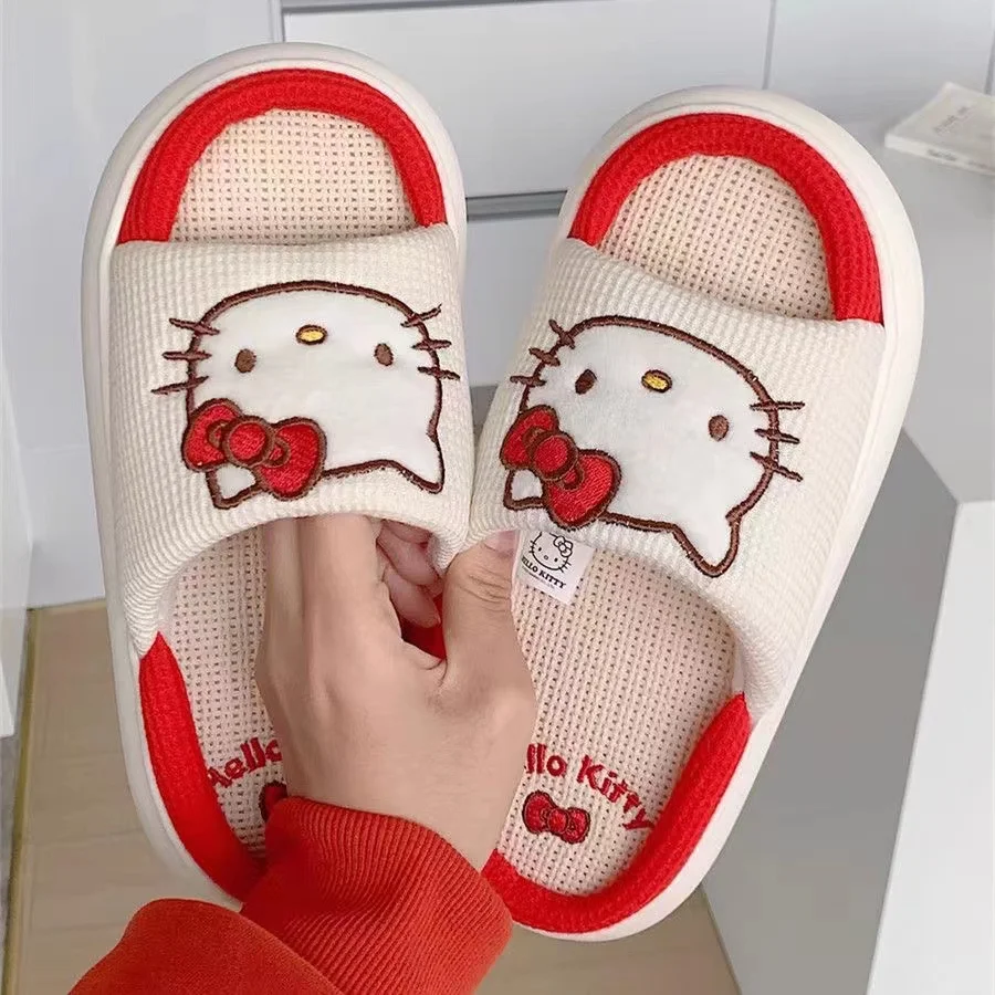 2924 new real pictures hello kitty cat cheap discount thick sole warm winter plus size Women Wear Outside cutton slippers