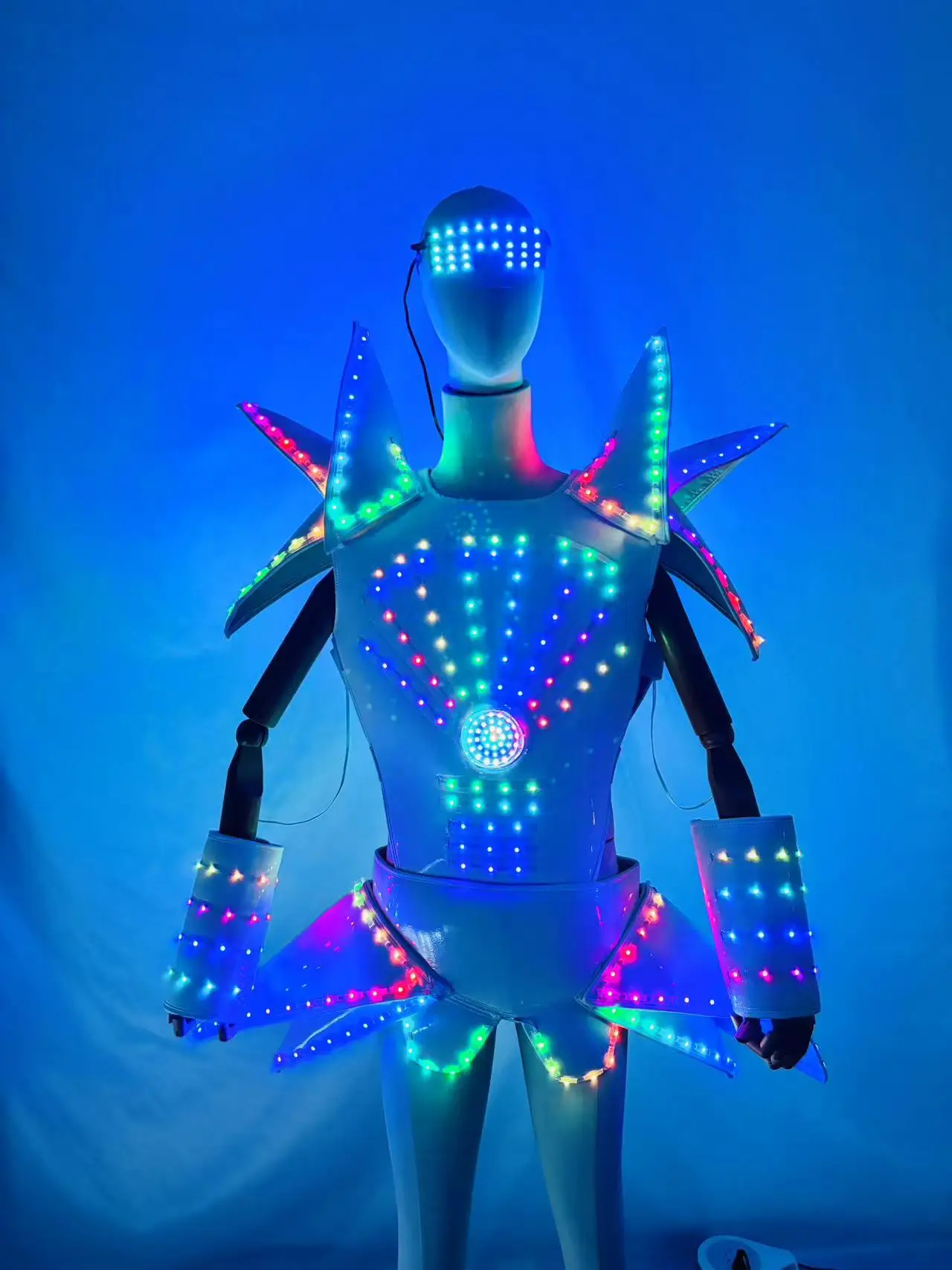 Chaleco de chaqueta LED Digital para hombre, traje de Robot luminoso RGB, casco colorido, disfraz de escenario para actuación ligera