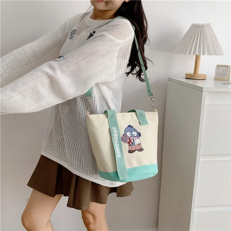 Thumbnail 3 - #30 Trending Canvas Shoulder Bags Right Now
