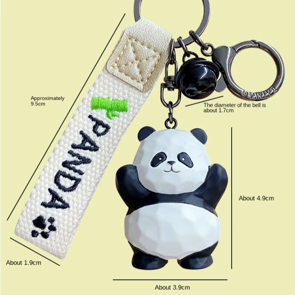 خشبية منحوتة الباندا المفاتيح عناق الخيزران الباندا لطيف حقيبة بنقوش كرتونية قلادة جالبة للحظ حلية رائعة الإبداعية سيارة كيرينغ على ظهره