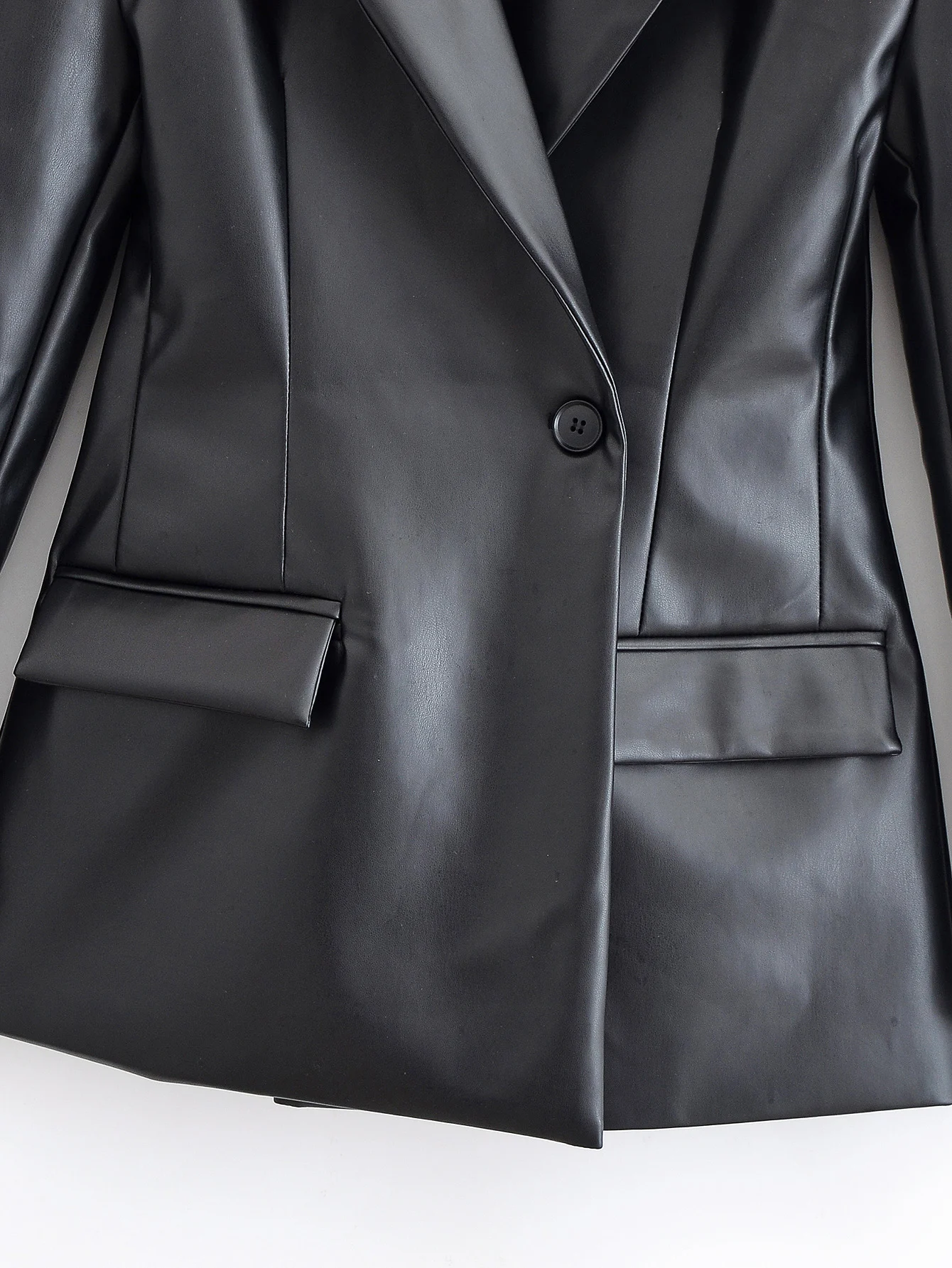 Frauen Faux Leder Blazer Jacken Drehen-unten Kragen Eine Taste Herbst Neue Weibliche Volle Hülse Tasche Mäntel Chic Outer