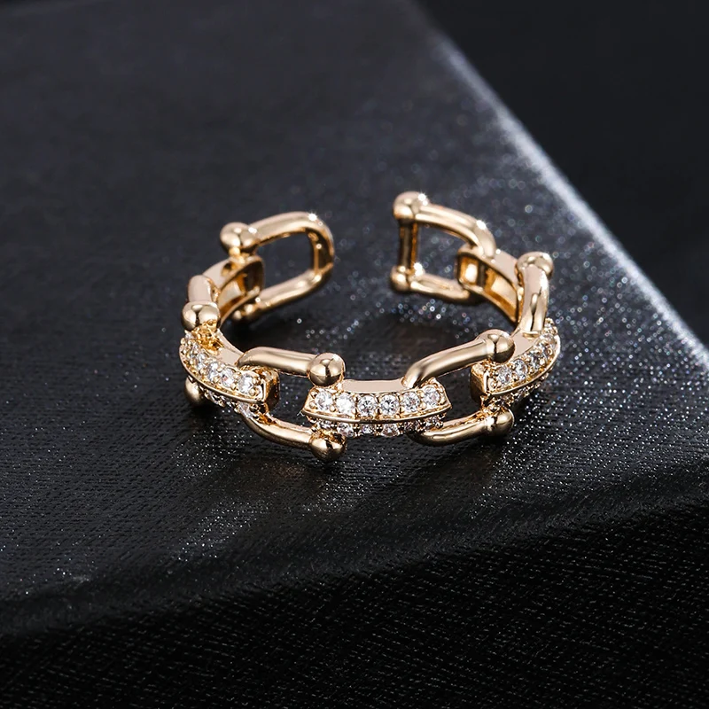 Anello di personalità regalo zircone AAA irregolare cavo DWord di moda di alta qualità delle nuove donne Gioielli aperti popolari