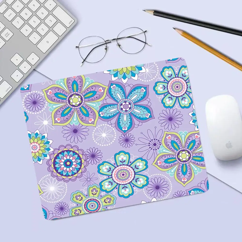 

Creative Daisies Mouse Pad For Small Size Gaming Mouse Pad Gamer Company Keyboard Mouse Mats Carpet Computer Desk Mats