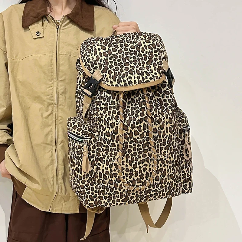 Hot Trendy Nylon Leopard Backpacks Large Capacity High Quality Sense of Luxury Designer Style School Bags for Women 2024 Fashion