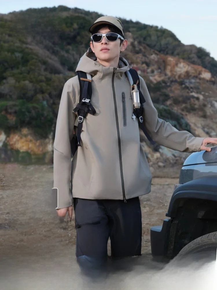 

Мужская куртка Bosideng для активного отдыха, альпинизма и туризма: водонепроницаемая, ветрозащитная, дышащая, современный крой, весенняя коллекция.