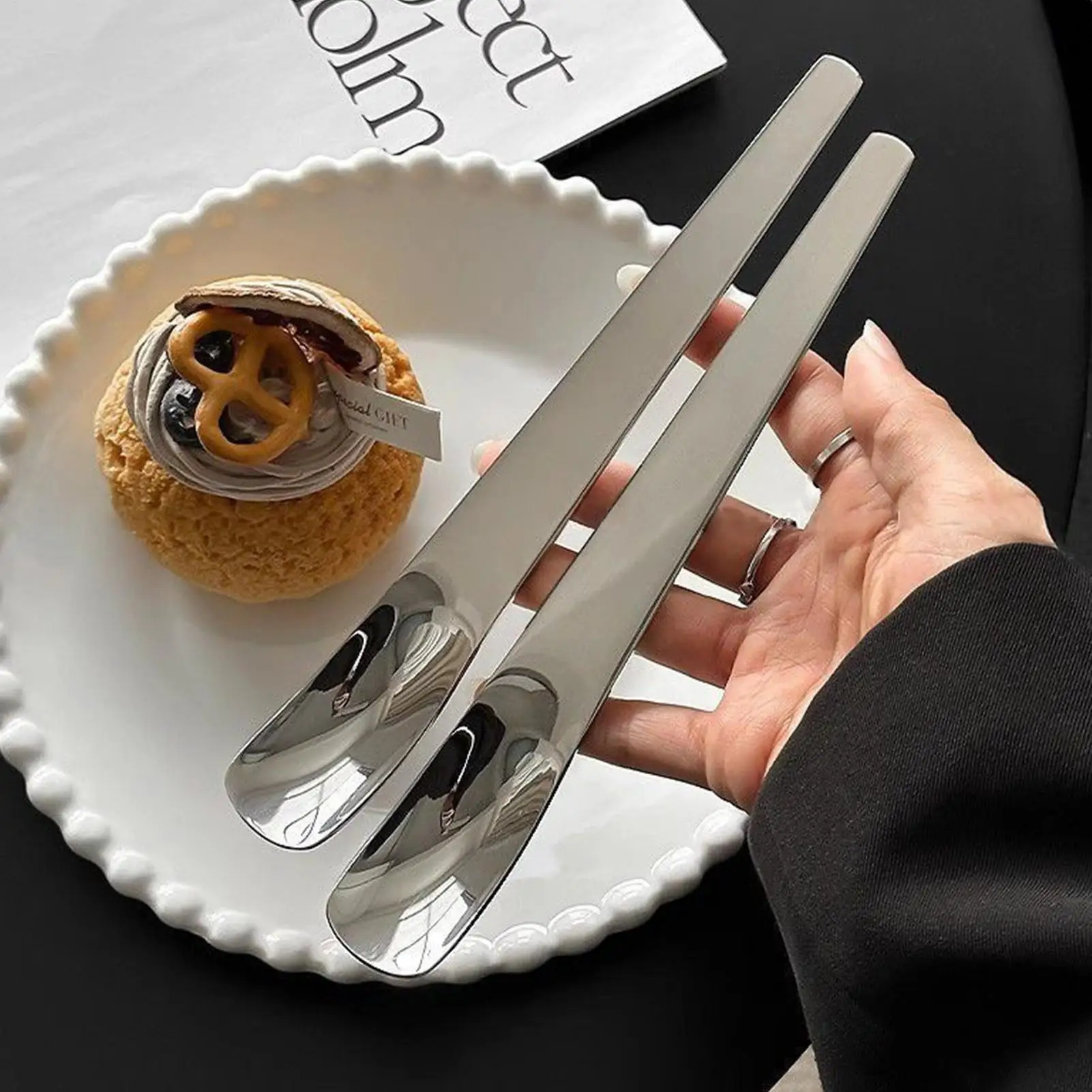 Long Handle Stainless Steel Spoon Ice Cream Dessert Spoon Coffee Stirrer Yogurt Pudding Serving Utensil Mirror Finish Tableware