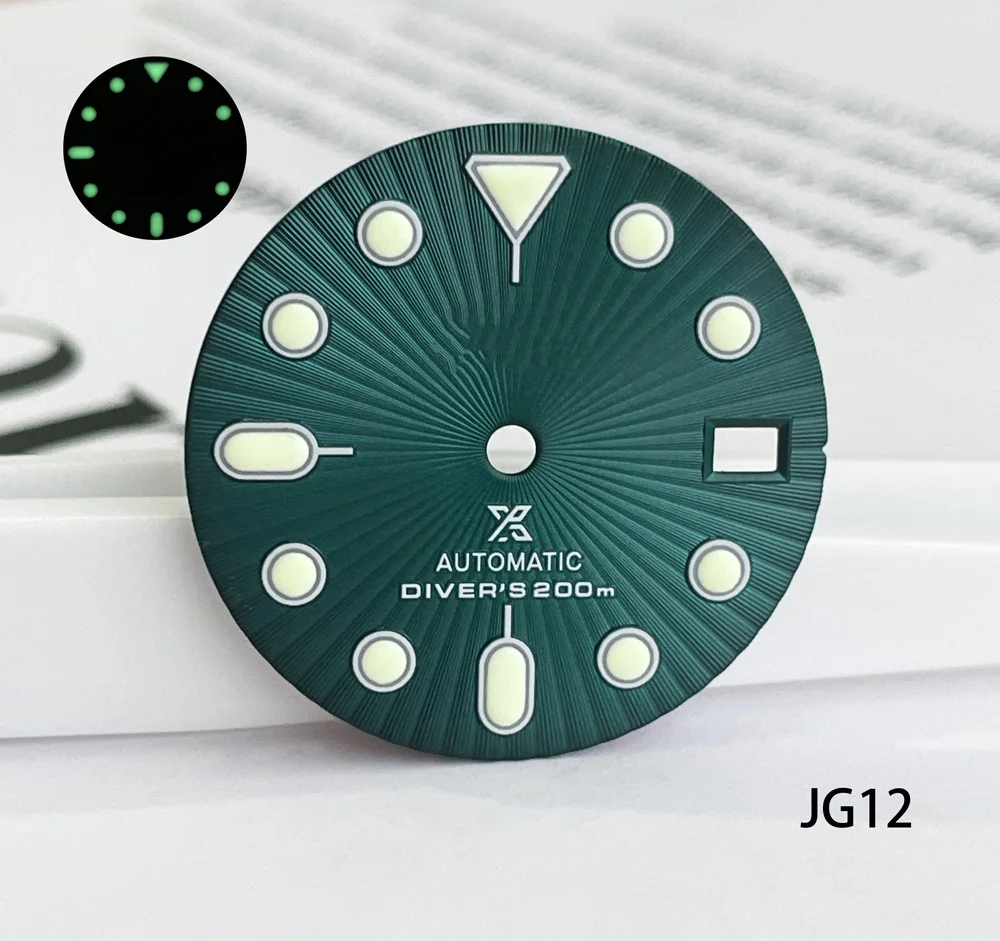 Assista com superfície listrada para homens, mostrador mecânico aprimorado, padrão luminoso levantado, adequado para movimento NH35, 28,5mm