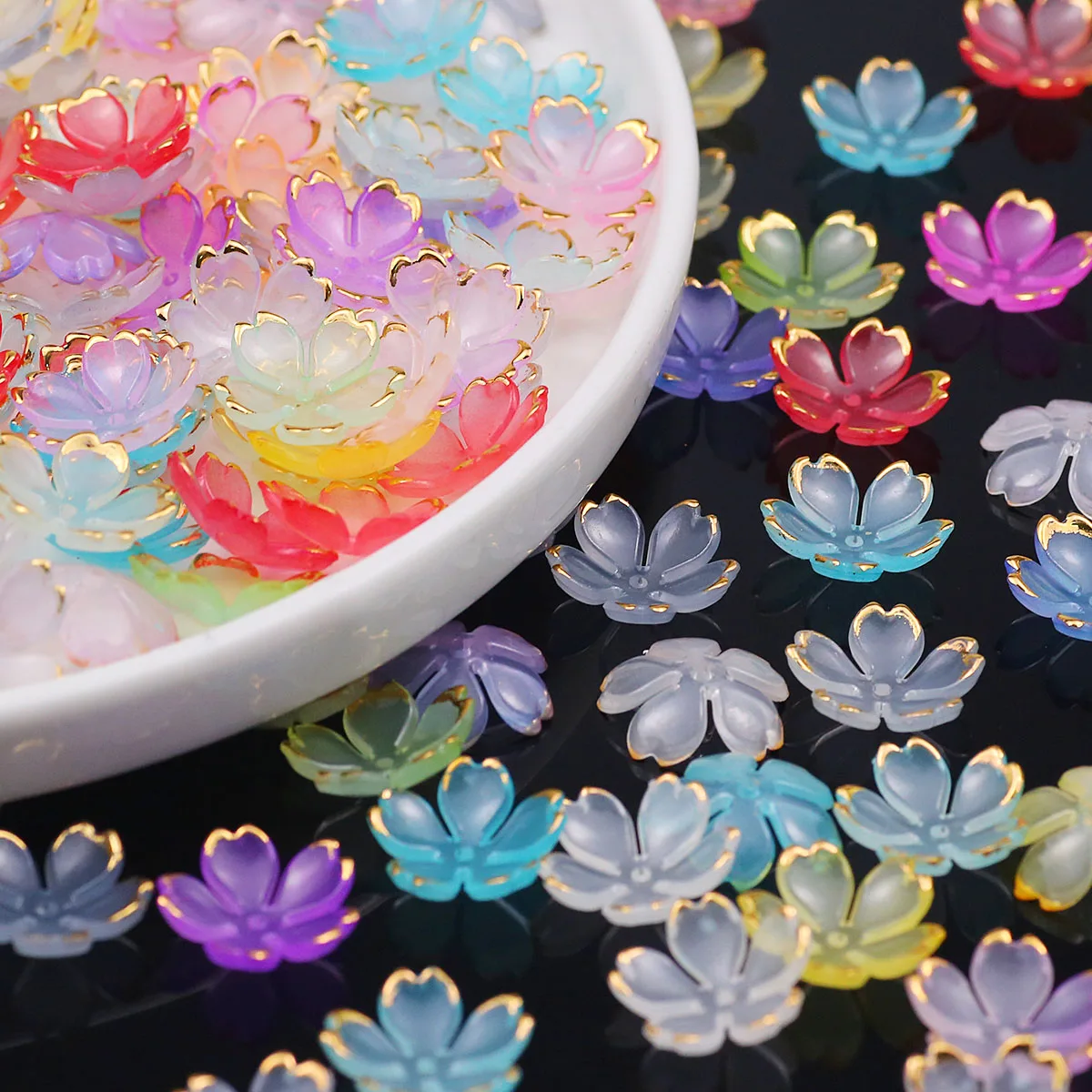 Mehrfarbige 15 mm Folienprägung, blumenförmige Acryl-Abstandsperlen, Schmuckherstellung, Zubehör, Telefonketten, Anhänger, DIY-Zubehör