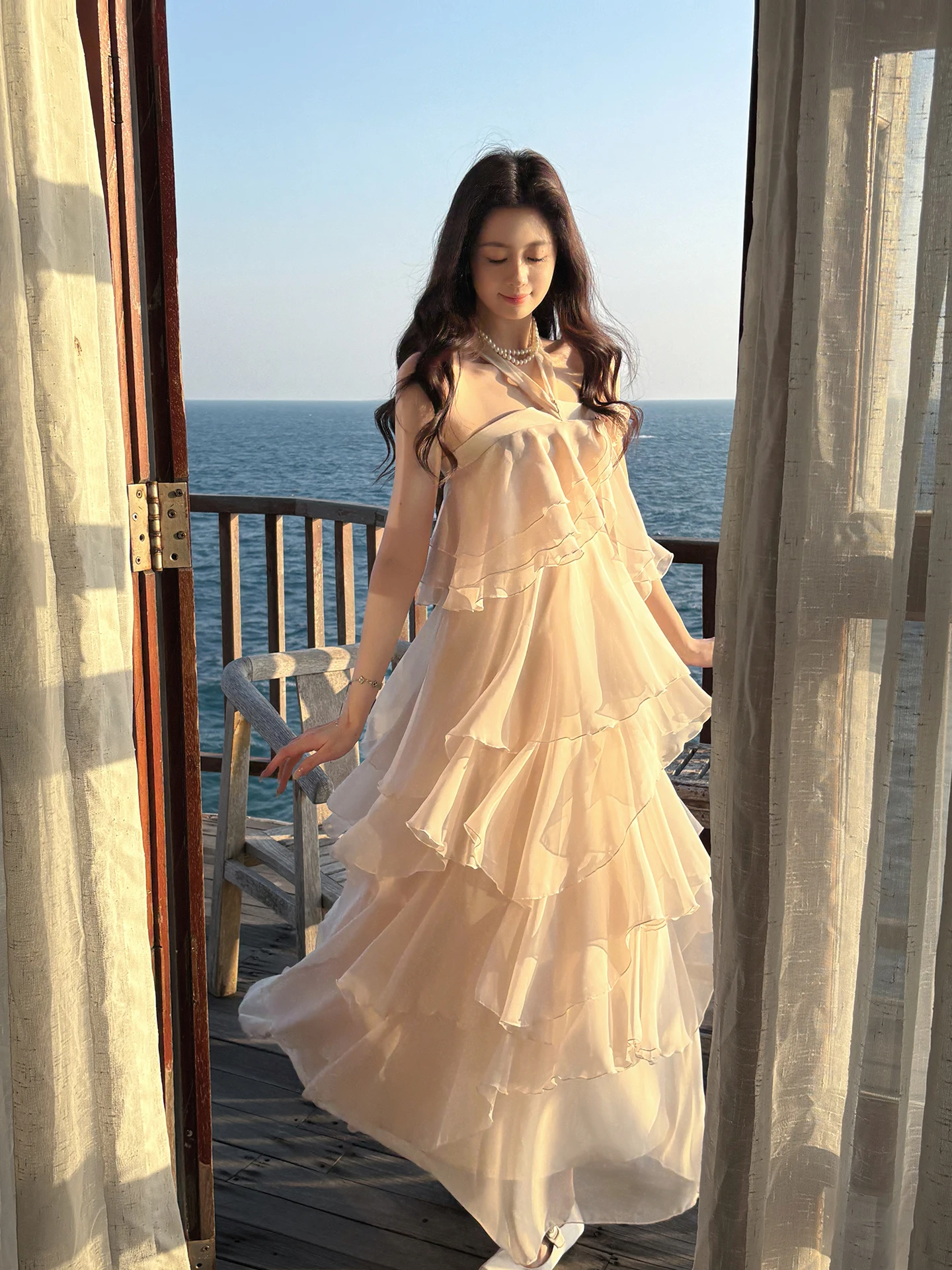 

Платье-миди А-силуэта во французском стиле с 3D-розами, без рукавов, на бретельках, с асимметричной длинной юбкой, для интенсивной носки, от Good Job【Shan Cha Zuo An】