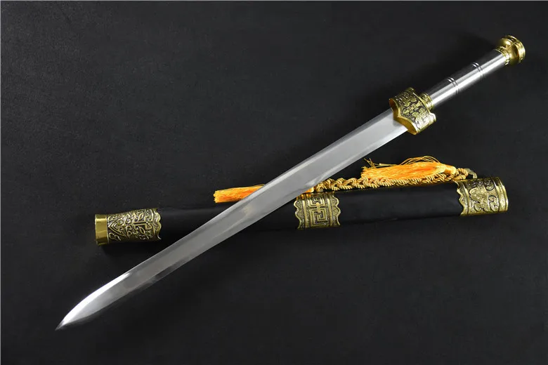 82cm high manganese steel material real sword 2000 years ago, the ancient Chinese king sword hand-forged steel  katana sharp