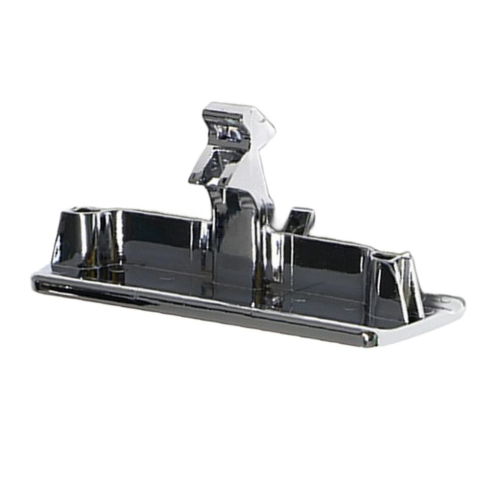 Glovebox Handle Lock 673005415 for Maserati For Ghibli Models Produced Between 2014 and 2019 Fits For M156 Chassis
