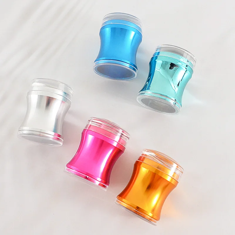 네일 아트 실리콘 스탬프, 전기 도금 된 대형 투명 스탬프 헤드, 뚜껑 DIY 인쇄 도구, 스크레이퍼 도구 세트 2개와 함께 제공됩니다.