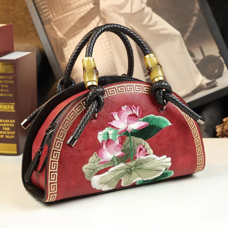 Vintage Leather Women Handbag Fashion Female Flower Embroidery Bag Mother Shoulder Messenger Bag Cowhide Portable Shell Bags