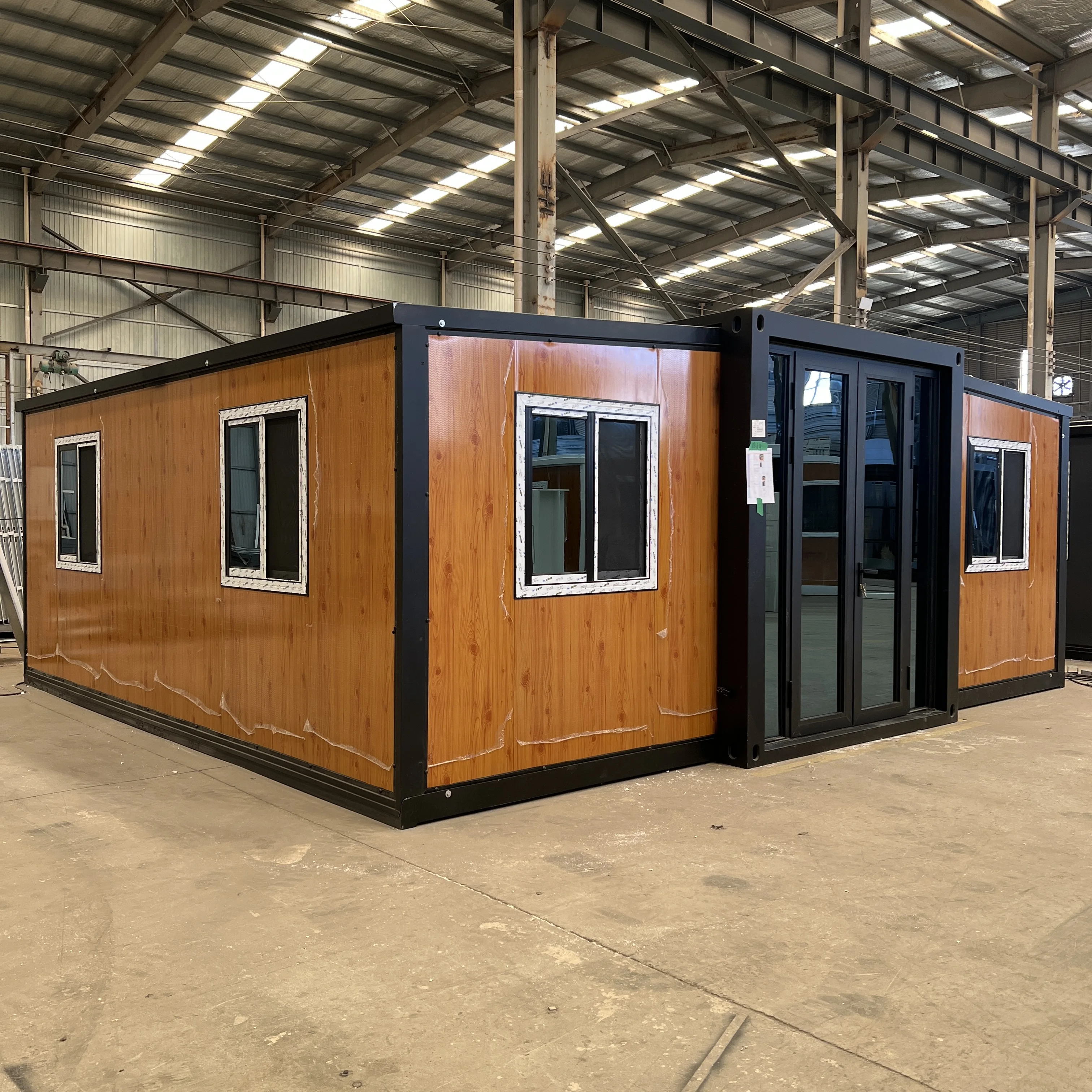 Modular Prefabricated Expandable Container House 20ft 40ft Mobile Living Home 2-3 Bedroom Office Building Living Room Kitchen