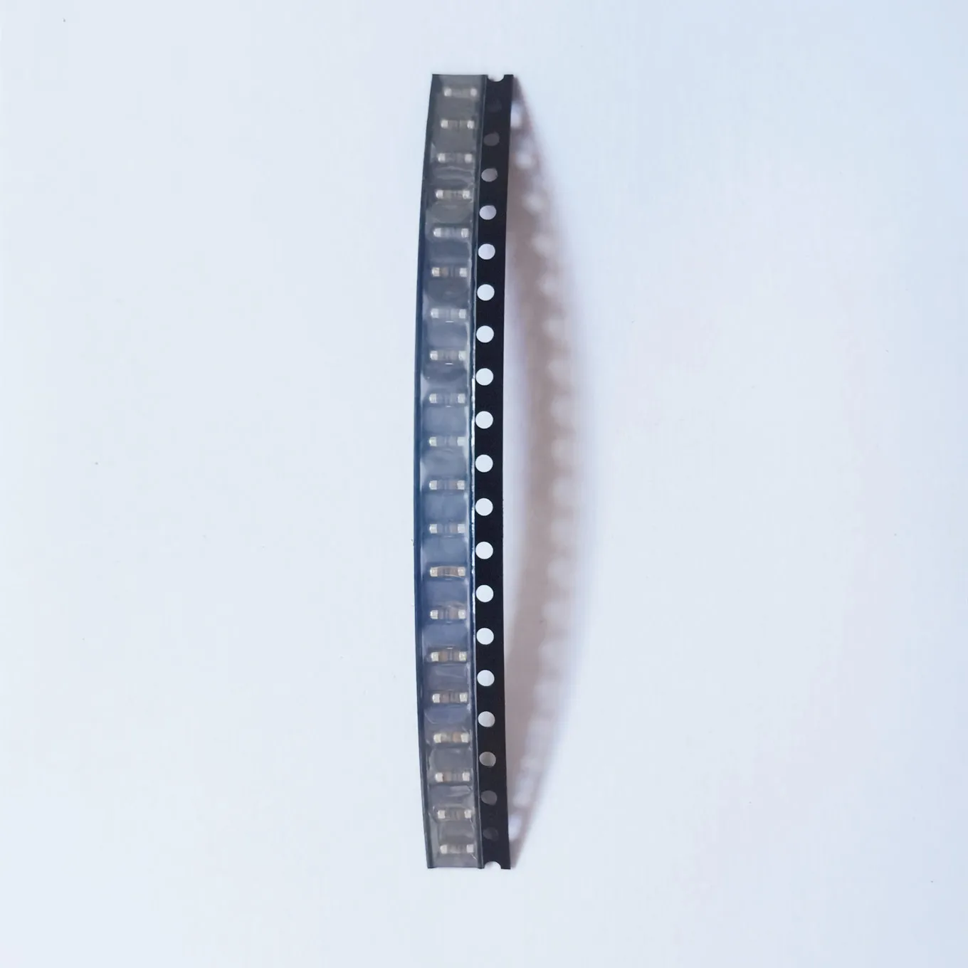 Original new 100% MMA02040C2003FB300 1/4W 200K 1% 0204 wafer resistor color ring resistor (Inductor)