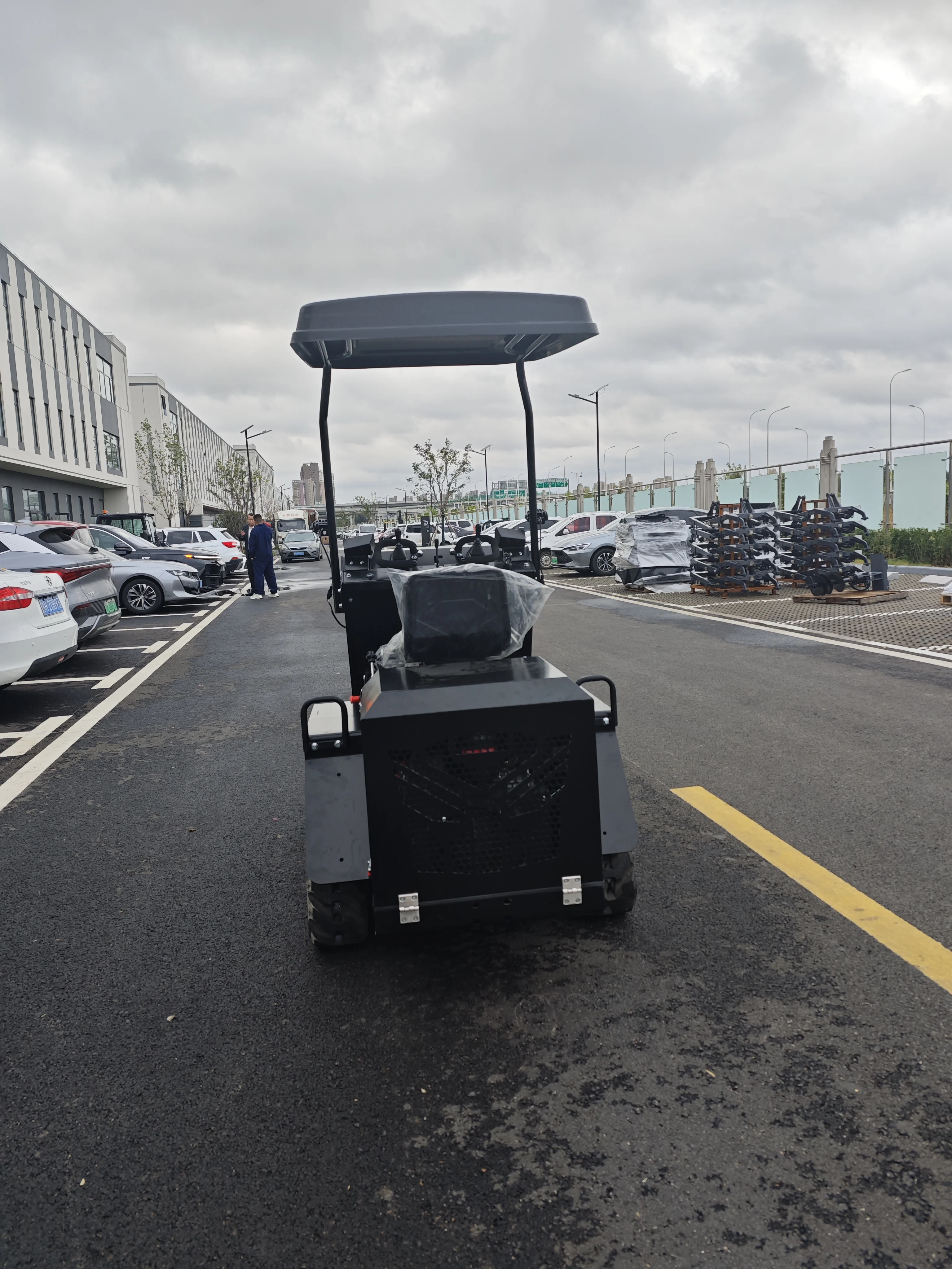 Carregador antiderrapante personalizado em pequena escala, produção chinesa, adequado para terras agrícolas