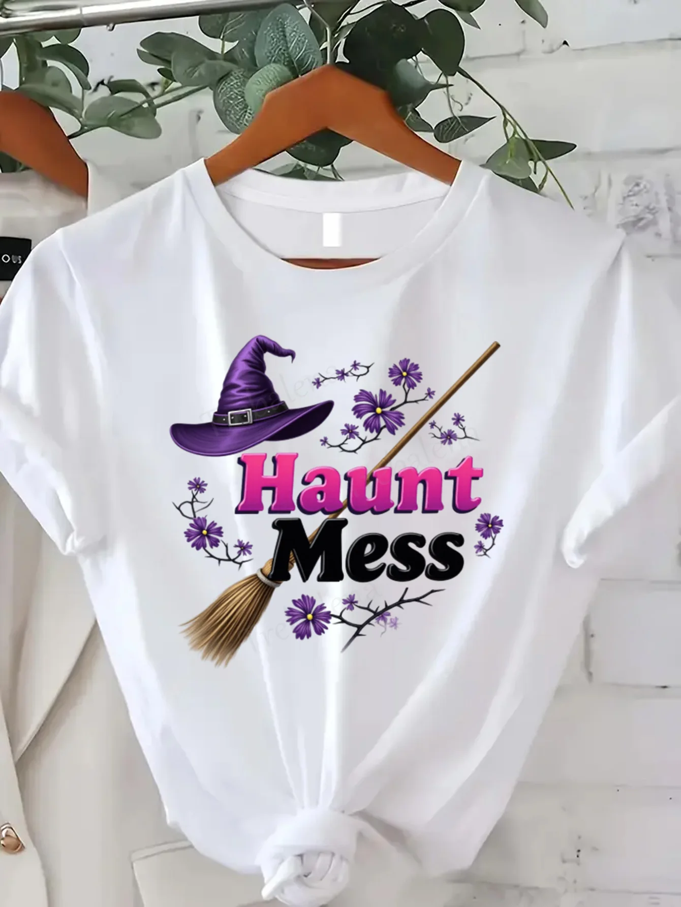 

Футболка с круглым вырезом, футболка ведьмы на Хэллоуин для женщин, большие размеры, дизайн с привидениями, футболка с короткими рукавами, модный повседневный топ