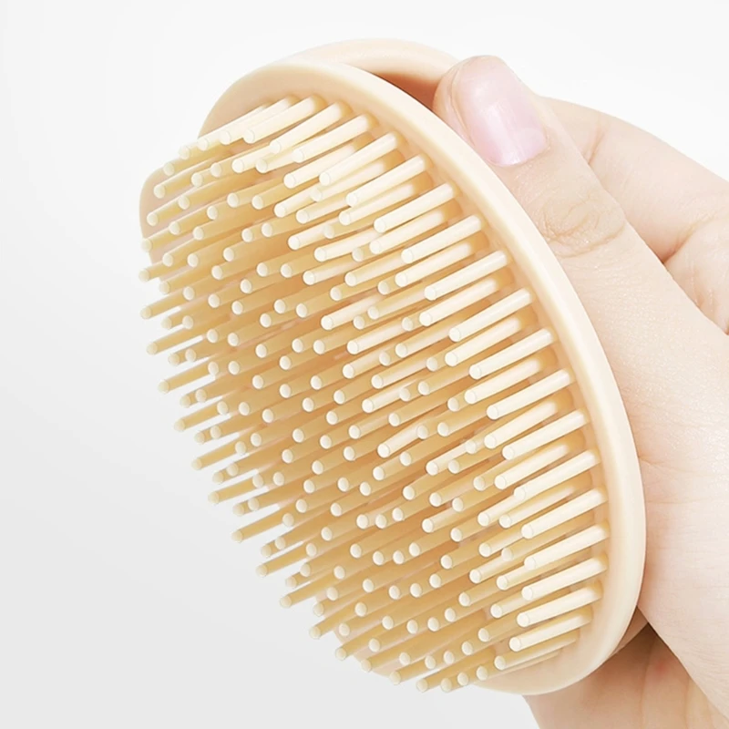 Spazzola da bagno per massaggiatore per cuoio capelluto in silicone morbido da 1 pezzo Spazzola per capelli infantile con orsetto simpatico cartone animato con setole in silicone