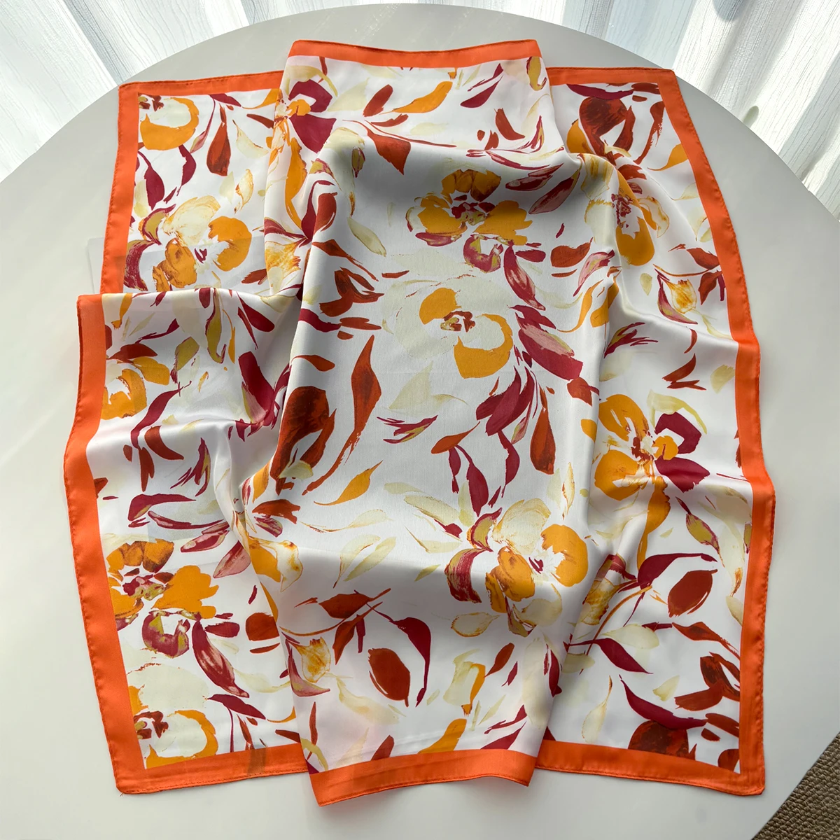 Design-Print Seidenimitat-Schal für Damen, quadratische Haarbänder, Foulard, weibliches Bandana, Halstuch, Stirnbänder, Neu 2026 – Detail 7