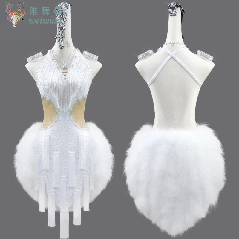 ملابس رقص اللاتينية المرأة مخصصة الراقية الأبيض ريشة شرابة فستان التانغو تشا تشا سامبا أزياء مسرحية المهنية