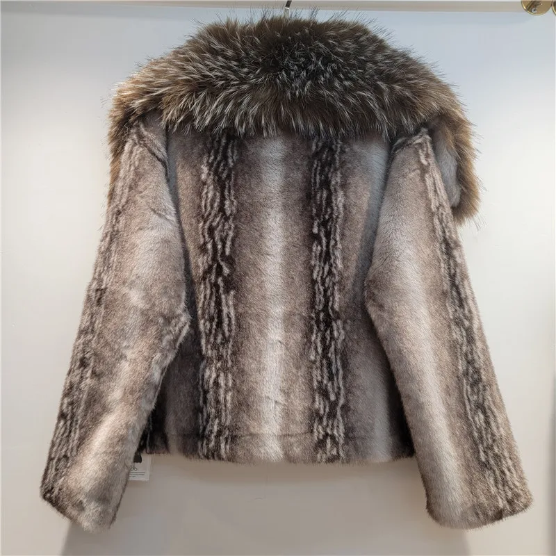 Faux Fur Coat 2025 New Winter Short Coat Imitation Mink Fur One-Piece Eco-Friendly Fur Coat for Women with Large Collar