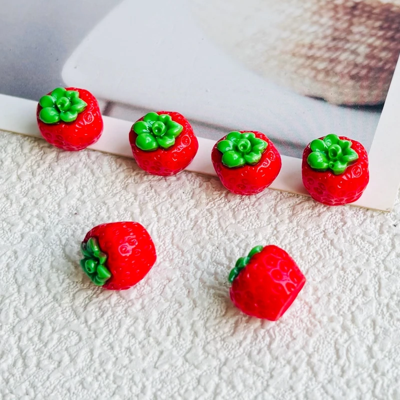 20PCS of 3D stereoscopic simulated strawberry resin collectibles, suitable for home and car decoration, kitchen ornaments A126