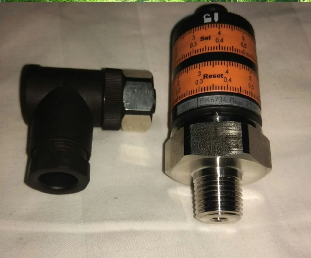 LK8124 Germany IFM Liquid Level Sensor LK8124