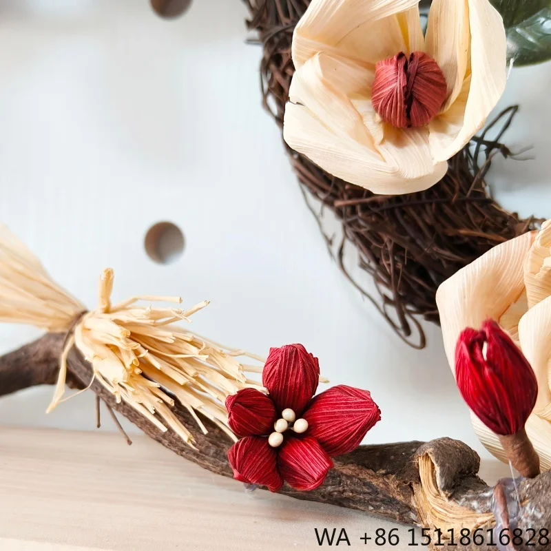 Handmade Eco-Friendly Corn Husk Flower Decorations in Multiple Colors