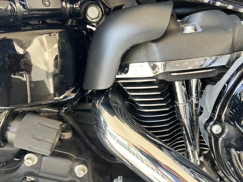 Motorcycle Black Heat Shield Mid-Frame Air Deflector Trim Cover For Harley Softail Fat Boy Breakout Street Bob Low Rider 2018-25