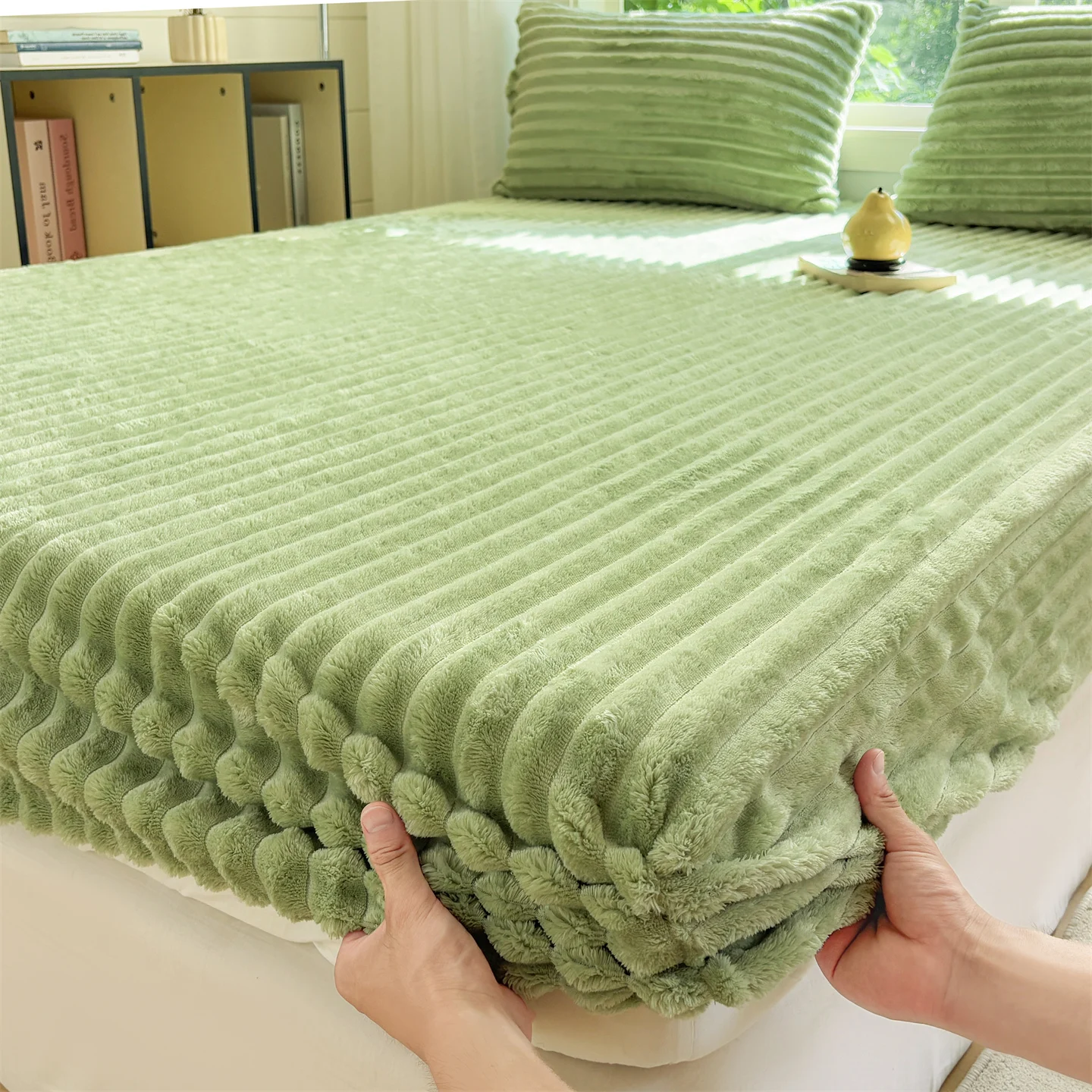 Nordic Skin-friendly mattress cover set Adjustable mattress protector with Pillowcases Solid color Fluffy fitted Bed Sheet 3PCS