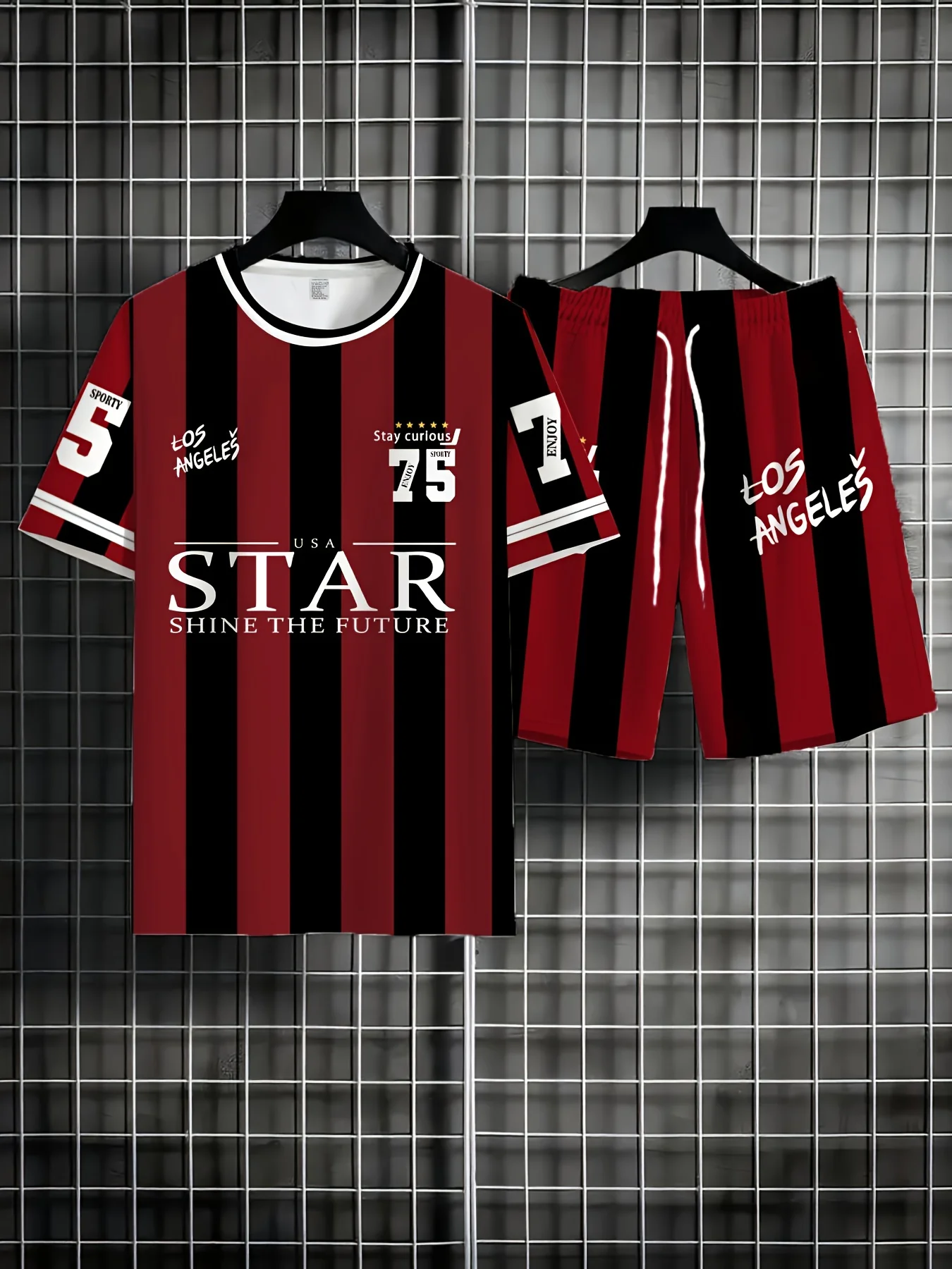 

2026 Summer New Men's Set: Y2K Oversized Casual T-shirt, Training Fitness Quick-dry Shorts, Comfortable and Breathable