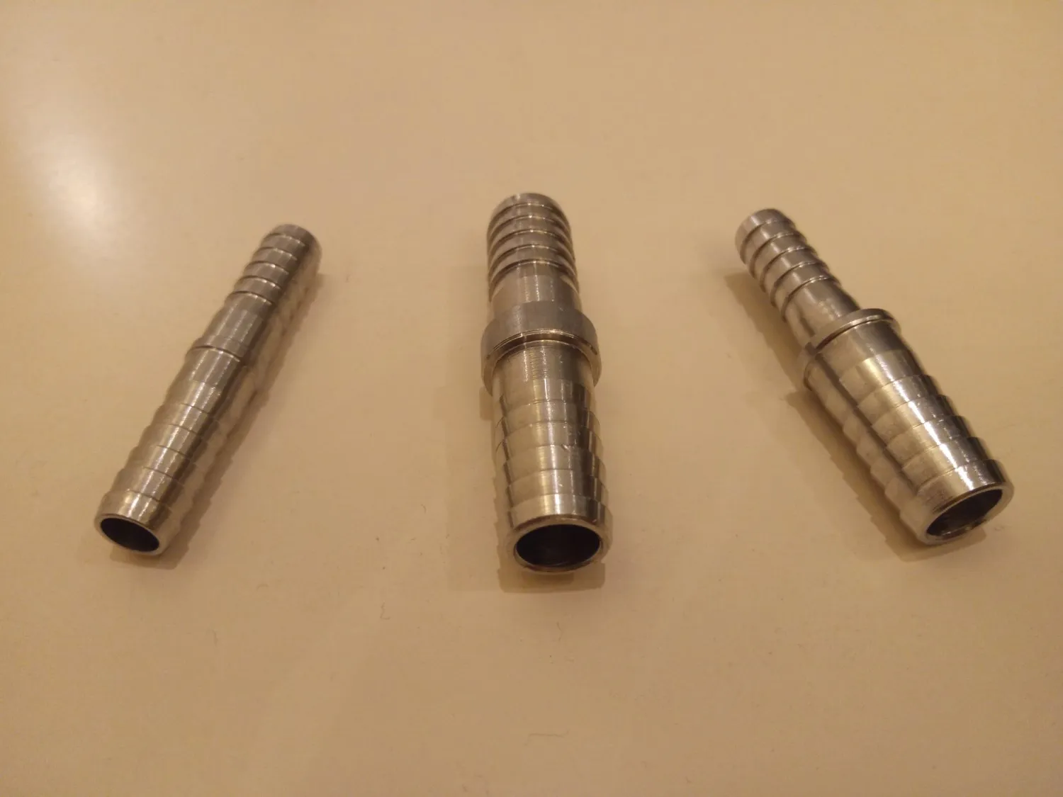 Coke machine accessories are now adjusted, water pipe, trachea, beverage pipe, straight through 2 minutes and 3 minutes