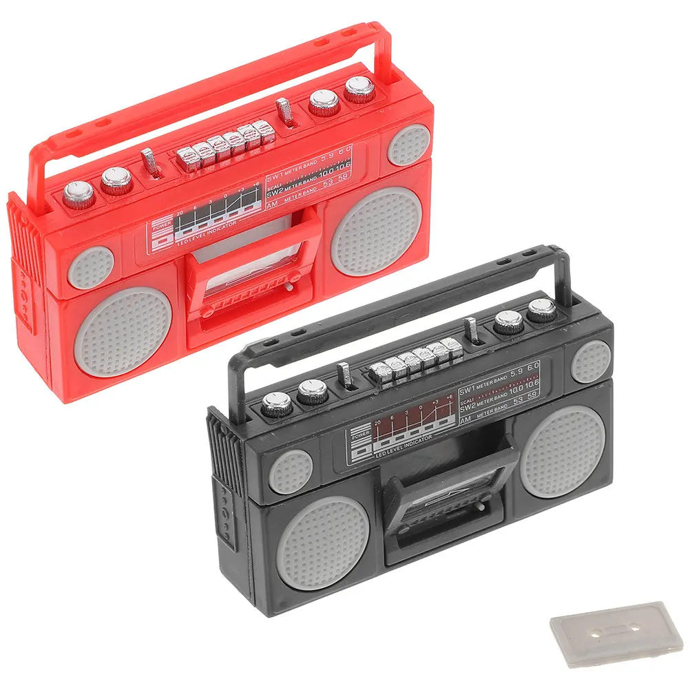 

2Pcs Mini Retro Radio Decor Plastic House Accessory Vintage Style Small Radio Ornament for Miniature Playhouse Decoration