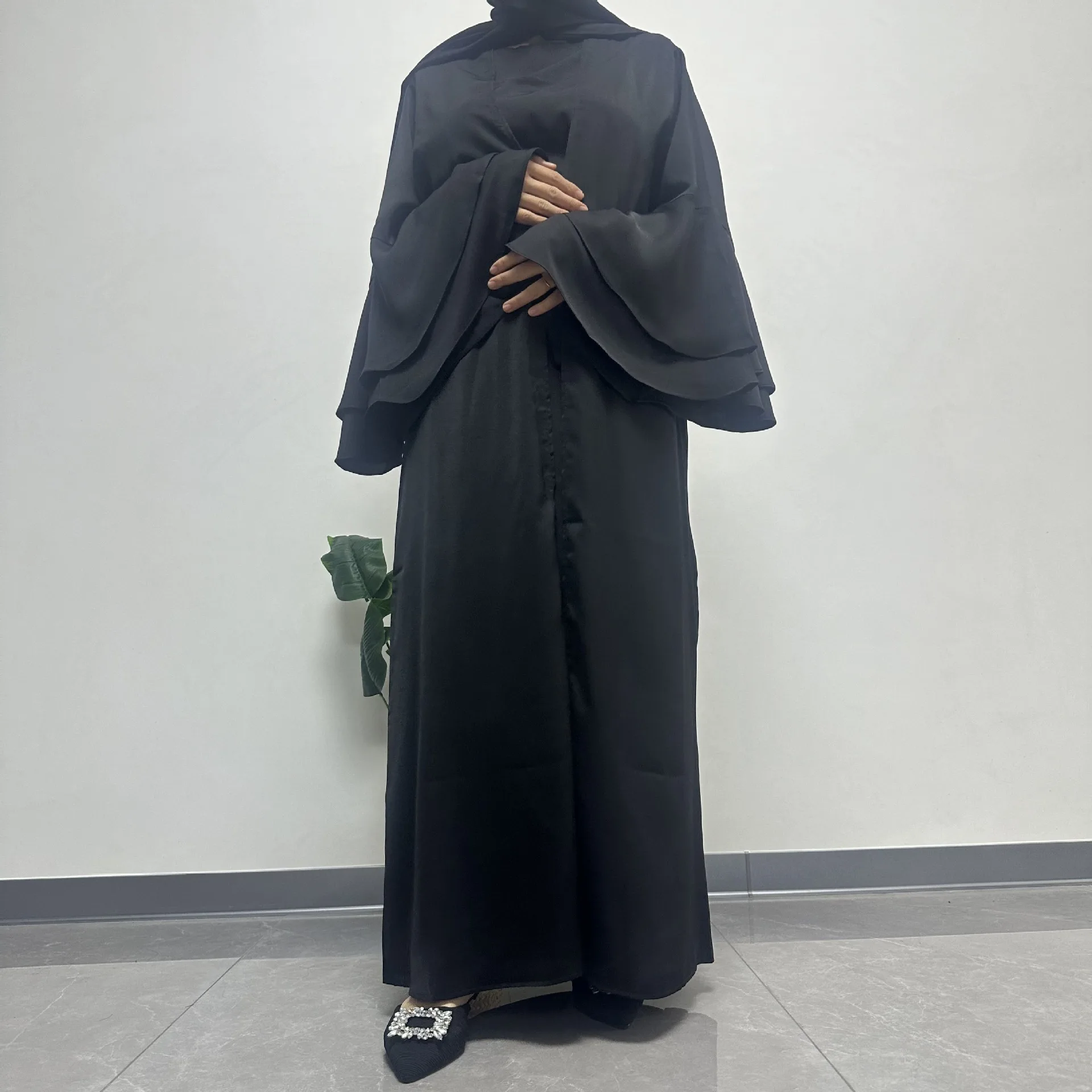 

Solid color satin cardigan 3-piece set Dubai traditional prayer dress fashion simple temperament elegant vacation style high-end