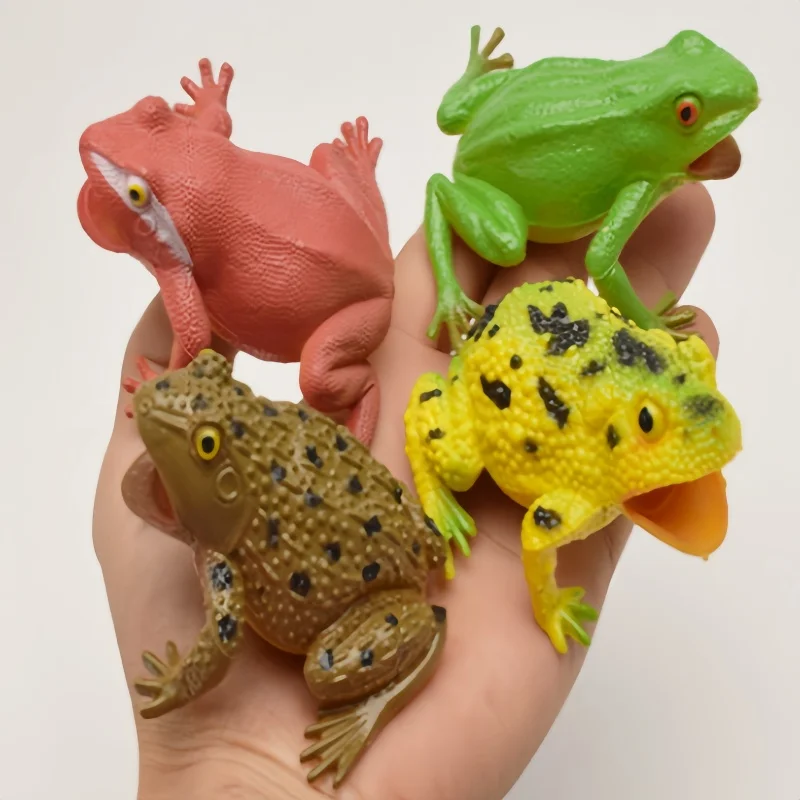 Realistic Simulated Frog Toad Squeeze Make Sound Toy Rubber Reptile Animal Model Prank Practical Joke Toy for Party Decoration