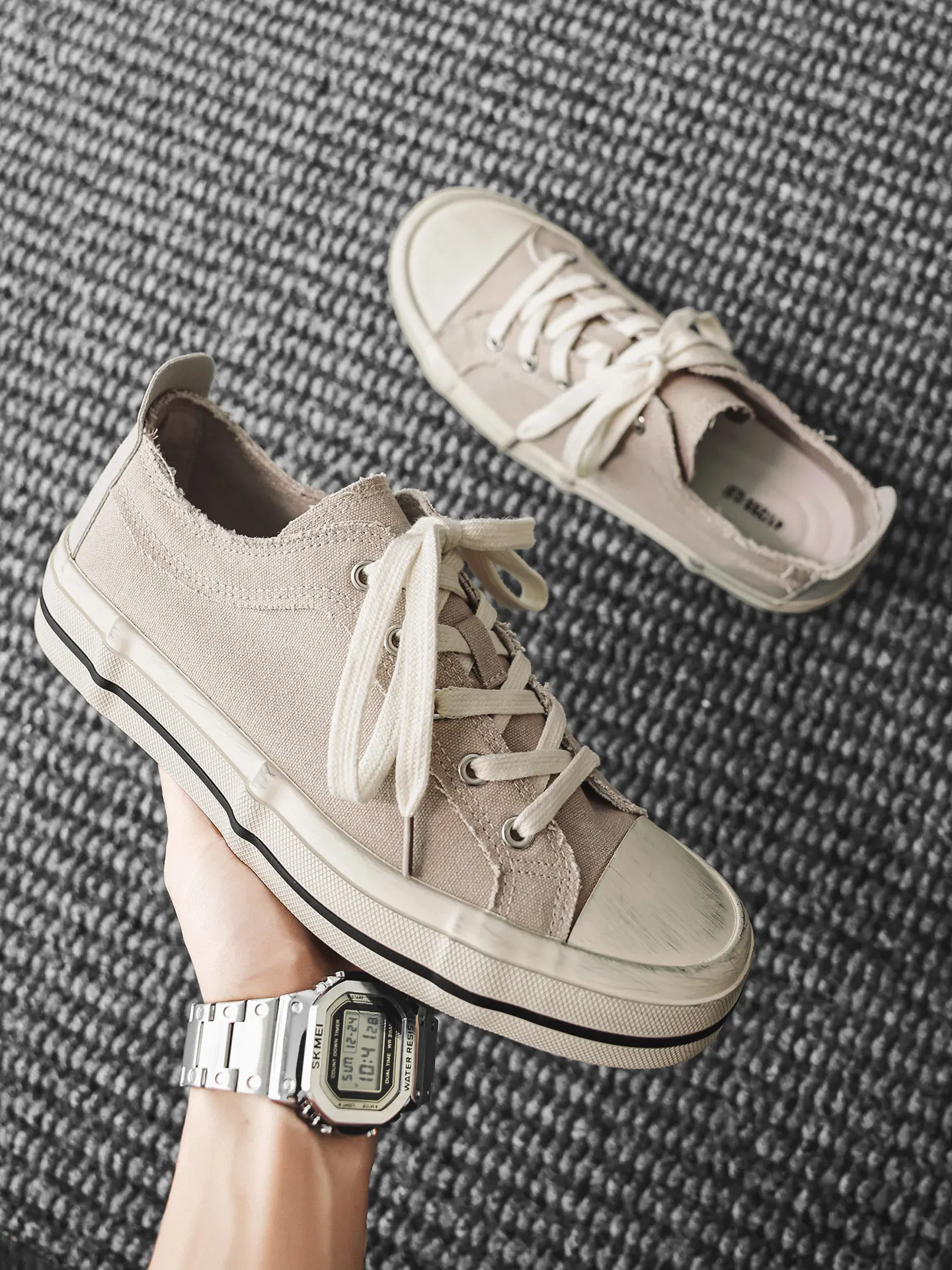 Classic Vintage Women Low Cut Canvas Shoes Lace-Up Comfortable Pumps Thick Soled Casual Shoes Hot Sale Round Toe Lady Footwear