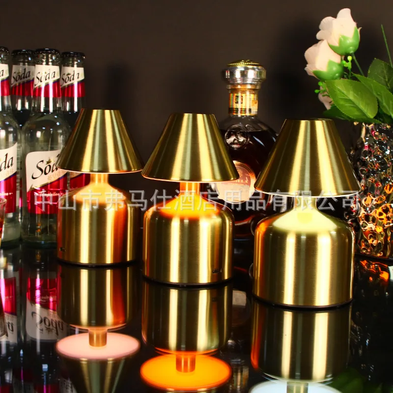 

Cross-border dedicated bar desk lamp table USB charging touch retro metal desk decorative night small desk