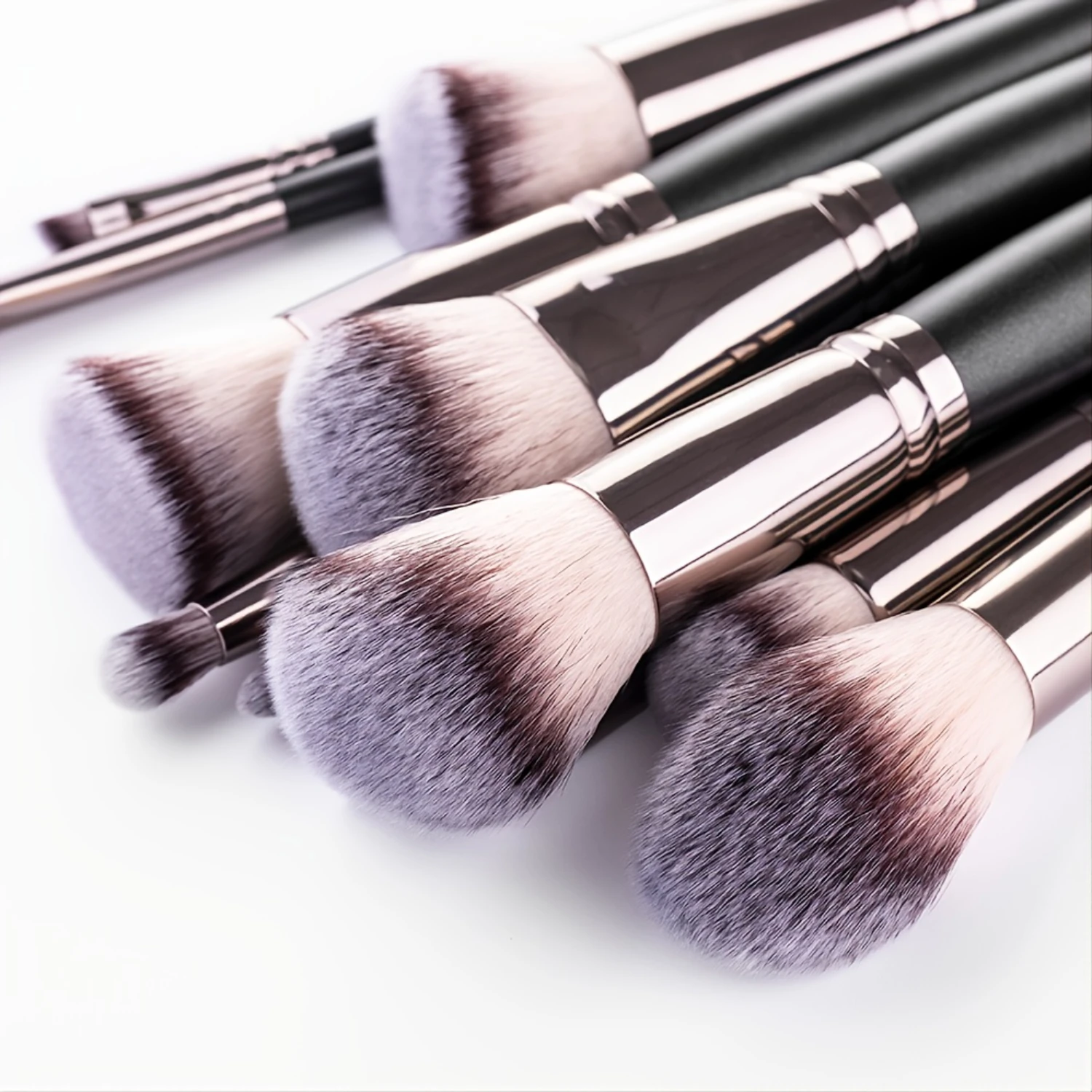 15pcs Professional Makeup Brushes Set with Soft Synthetic Hair and PU Leather Case