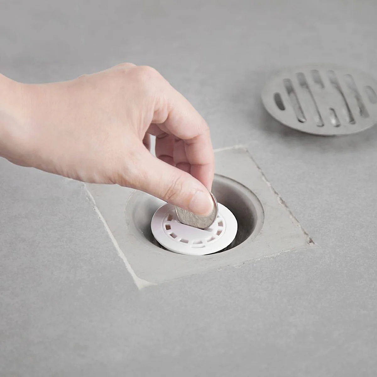 

2Pcs Floor Drain Cover Shower Strainer Bathroom Leakage Hole Filter Trap Removable Structure Fast Drainage White