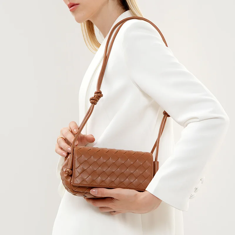 Handwoven Leather Shoulder Bag Fashionable Small Handbag Underarm Single Strap Women's Crossbody Bag High-End Feeling New Model
