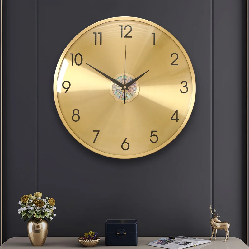 

Роскошный дизайн, вращающиеся настенные часы для гостиной, цифровые часы для ресторана, немые латунные кварцевые часы, настенные часы для коридора, домашний декор