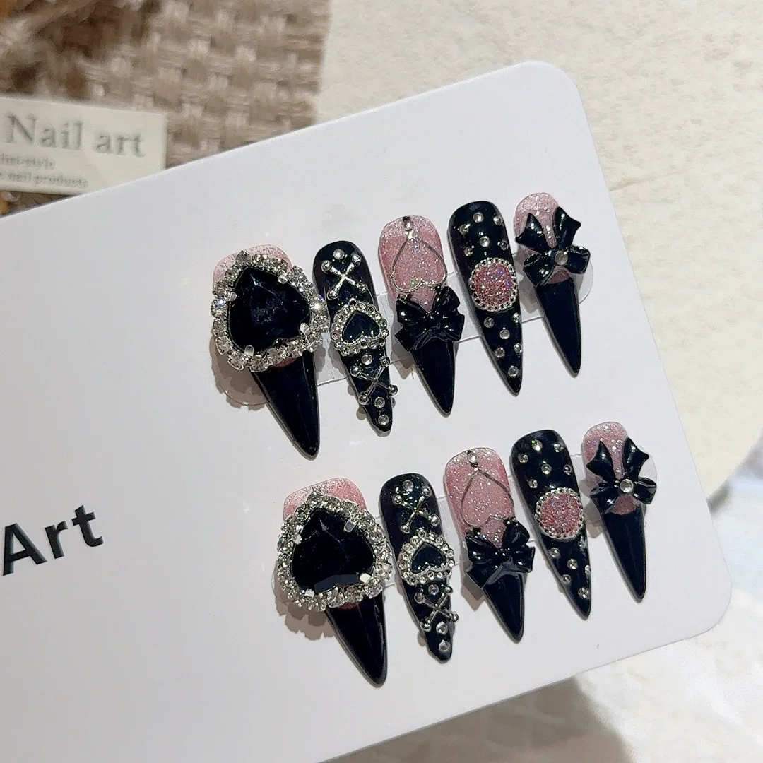 10st Lange Stiletto Amandel Handgemaakte pers op nagels Rode Retro nepnagels met gouden decoraties Kunstnagels Taw Diego Diego Diego Diego Diego Diego Diego