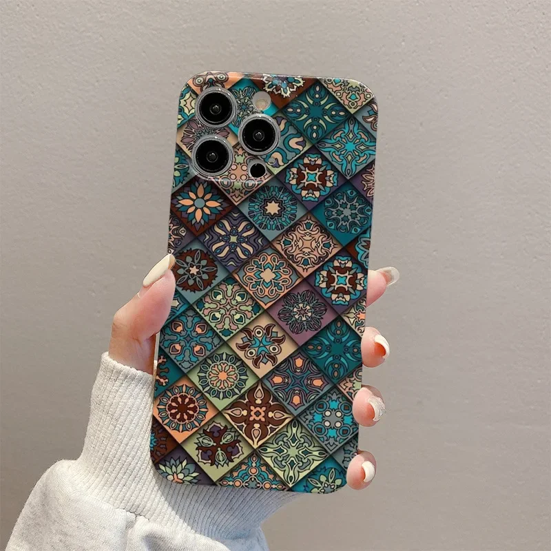 Suitable for IPhone 16 15 14 13 12 Pro Max Plus Vintage Floral Patchwork Pattern Creative  All-inclusive Drop-proof Phone Case