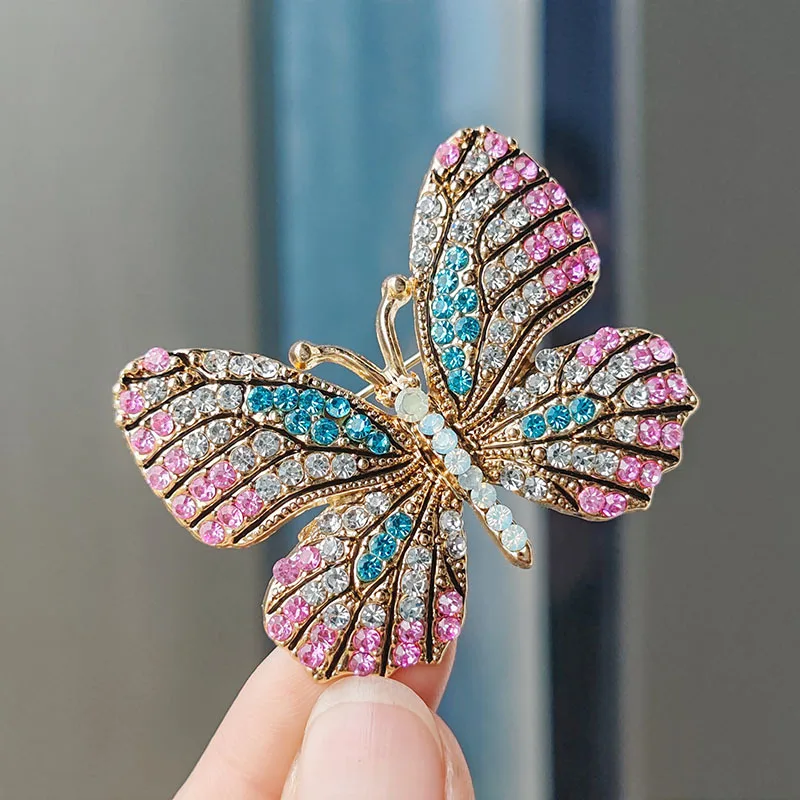 

Stunning Rhinestone Butterfly Brooch Pin for Women and Girls - Perfect for Scarves, Clothing, and Accessories