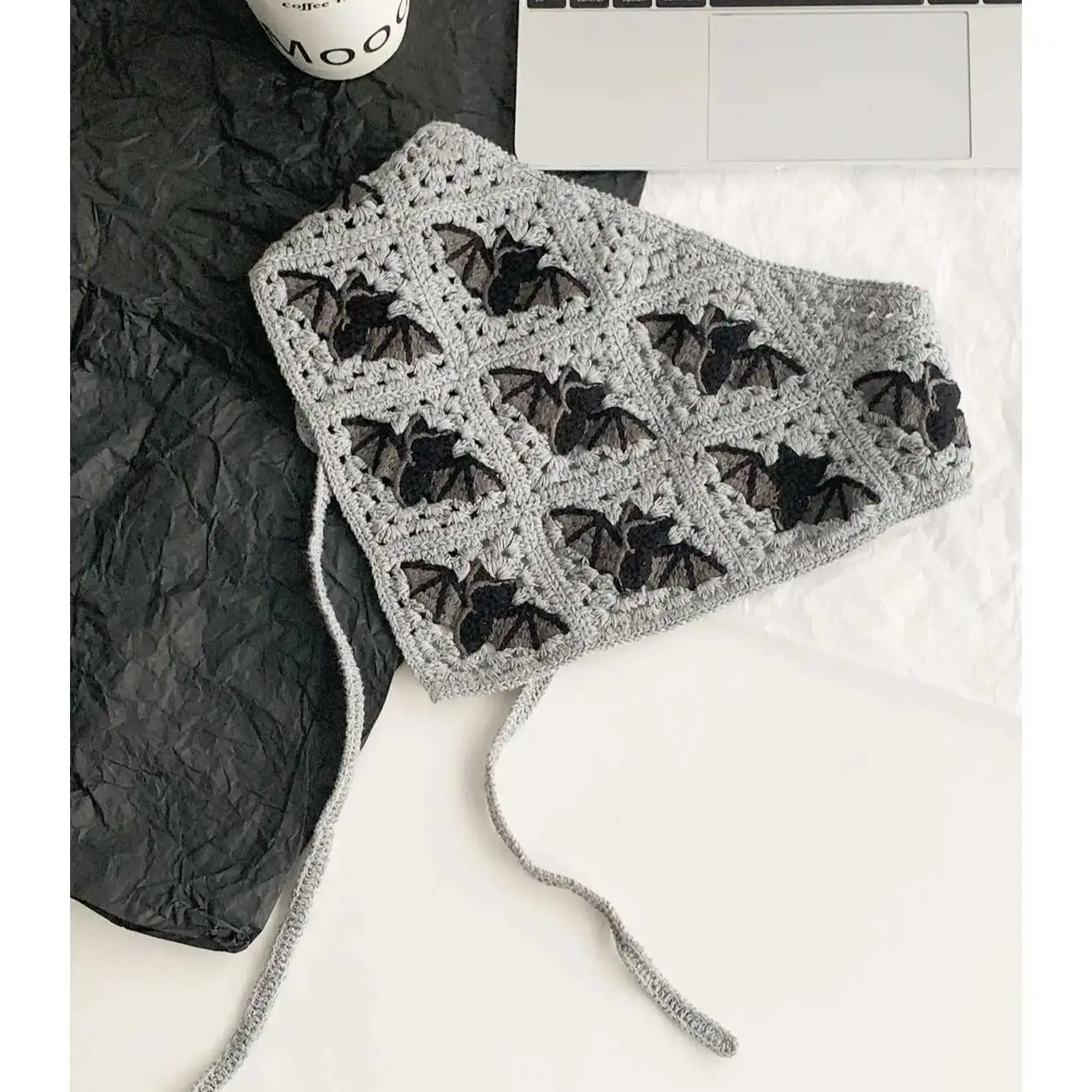 

Хэллоуин Личность Милый Прохладный Стиль Вязаный Полый Треугольный Шарф Ретро Повседневный Универсальный Галстук-Бабочка Платок Модная Повязка Для Волос