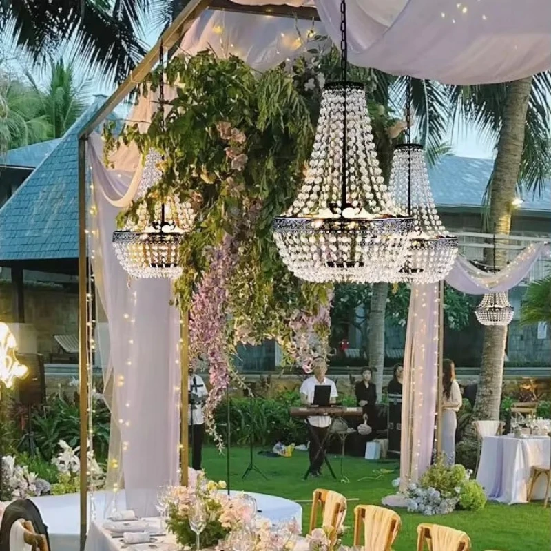 Wedding venue arrangement, stage decoration lights, new wedding props, European wrought iron gold-plated crystal bead curtain
