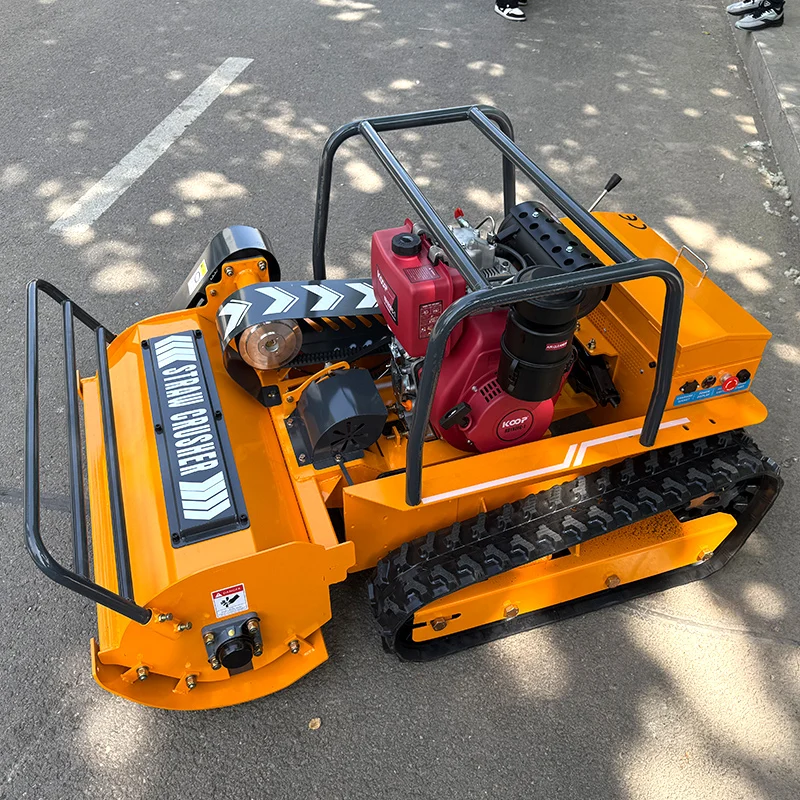 Customized 1000mm CE Engine All Terrain Rubber Remote Control Robot Flail Lawn Mower