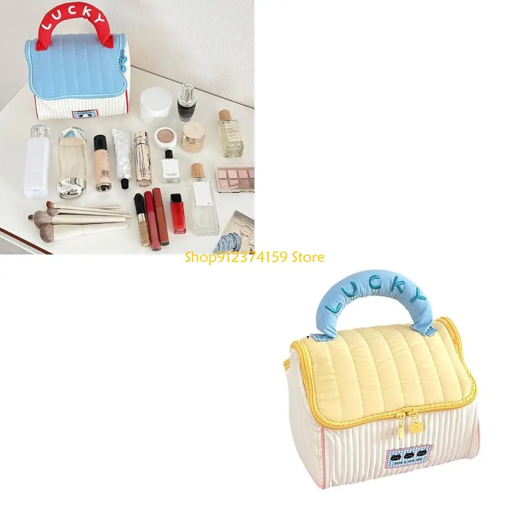 G5AE Eye Catching Polyester Makeup Offering Ample Storage Casual Handbag Travel Cosmetic Bags For Your Beauty Essential