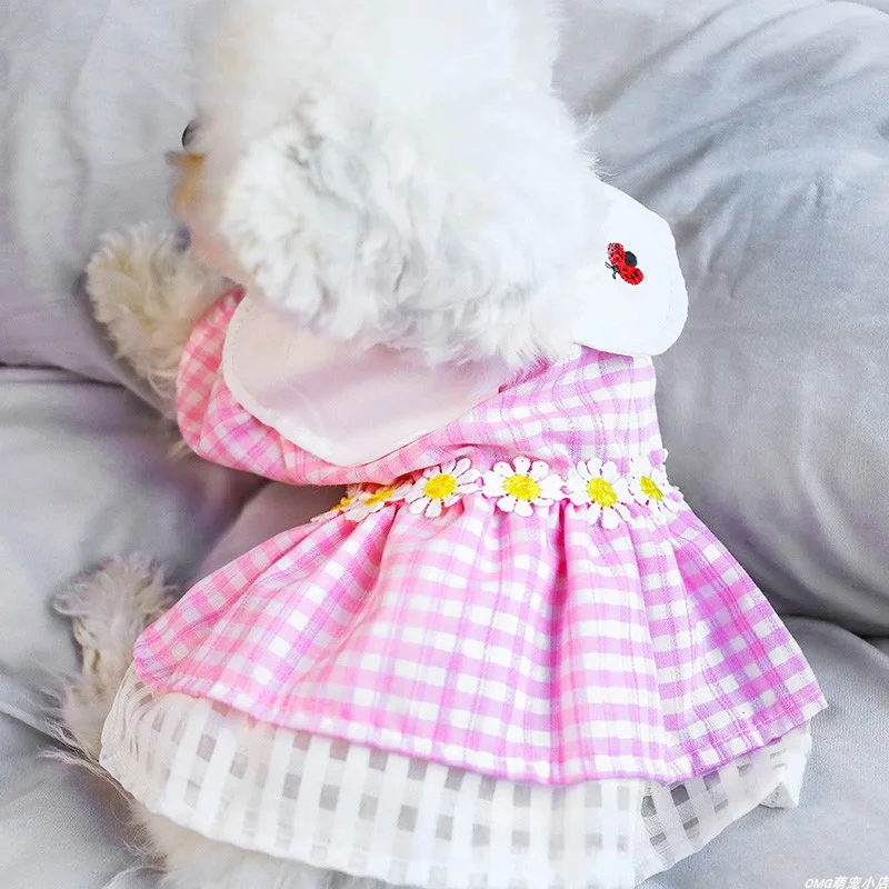 1PC Pet Clothing Cat Spring/Summer Thin Pink Plaid Ladybug Skirt Suitable for Small and Medium Dogs